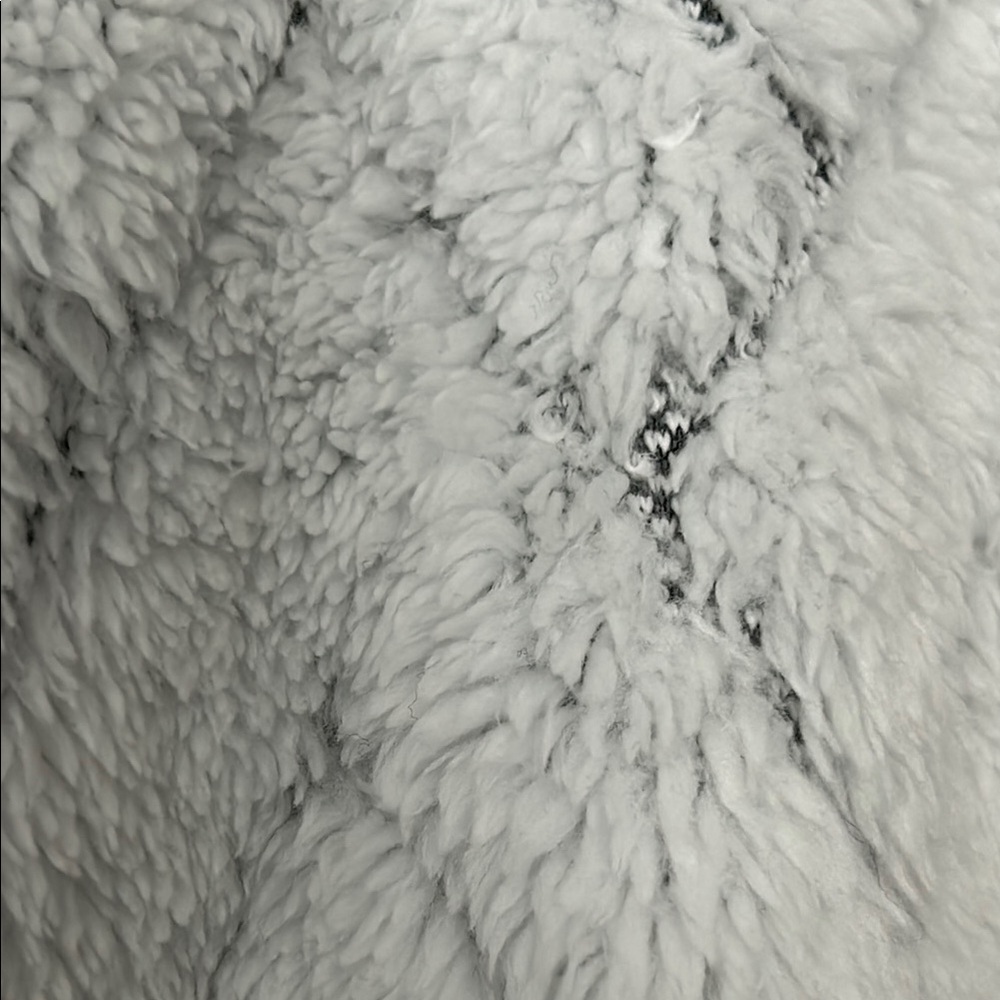 St. John's Bay XXL White Teddy Jacket with Quilted Design - Picture 9 of 11